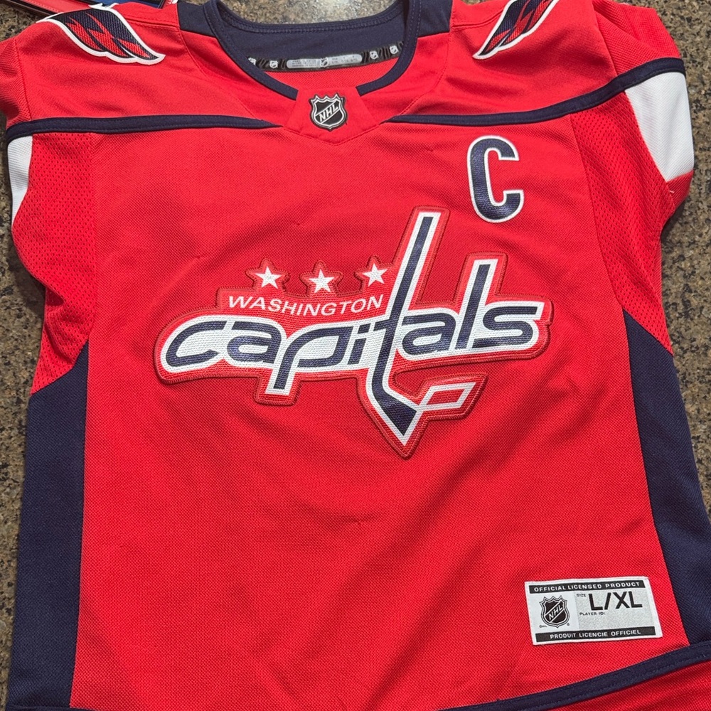 NHL Washington Capitals Kids Jersey - Red and Navy